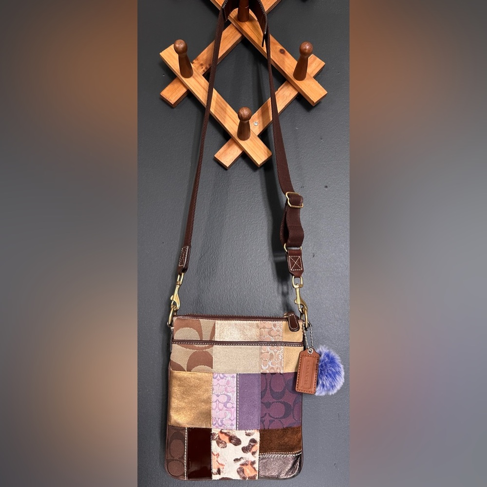 Rare Y2k Coach Patchwork Swingpack Metallics, Sue… - image 1